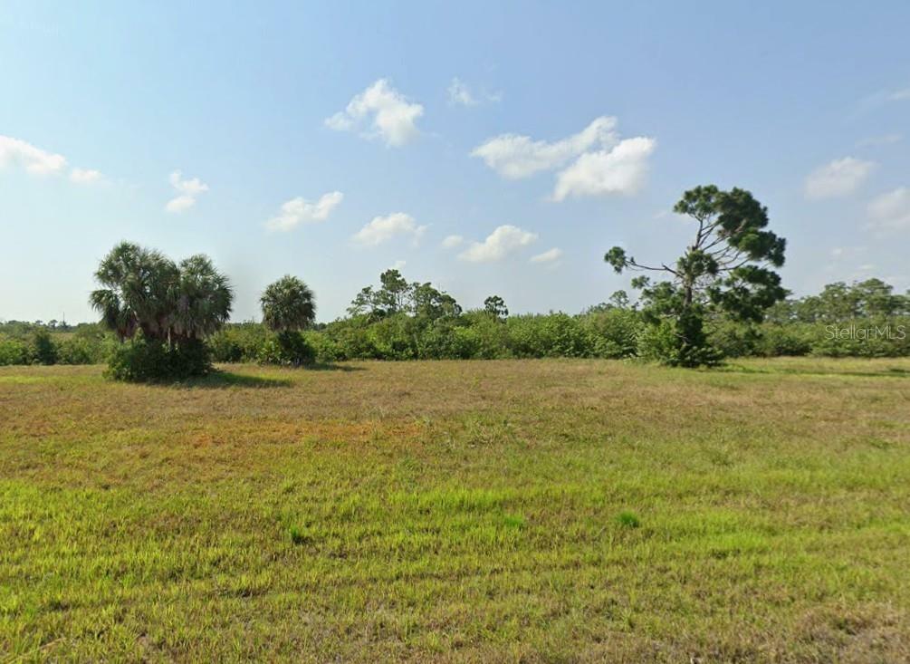 Property Photo: 13318 Anchovy Lane FL 33946