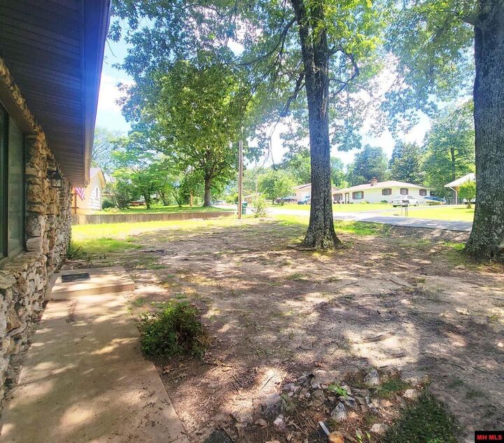 Property Photo:  116 Alford Drive  AR 72619 
