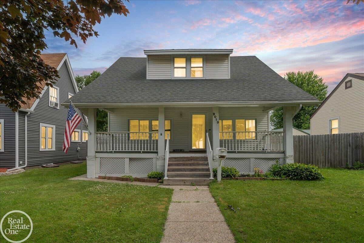 Property Photo:  2019 Griswold Street  MI 48060 