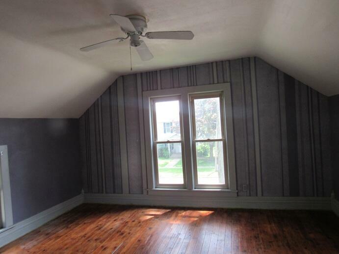 Property Photo:  112 N Andrews Street  MI 49093 