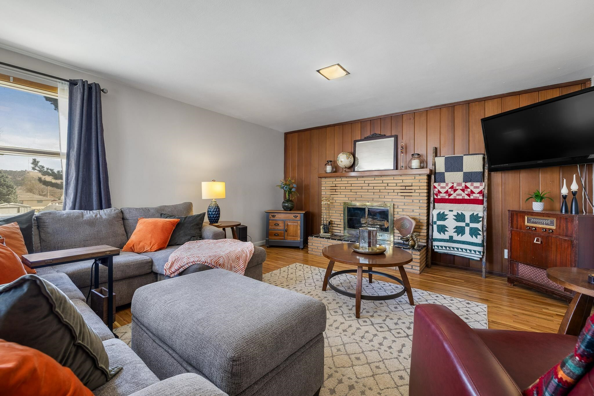 Property Photo: 1603 38th Street SD 57702