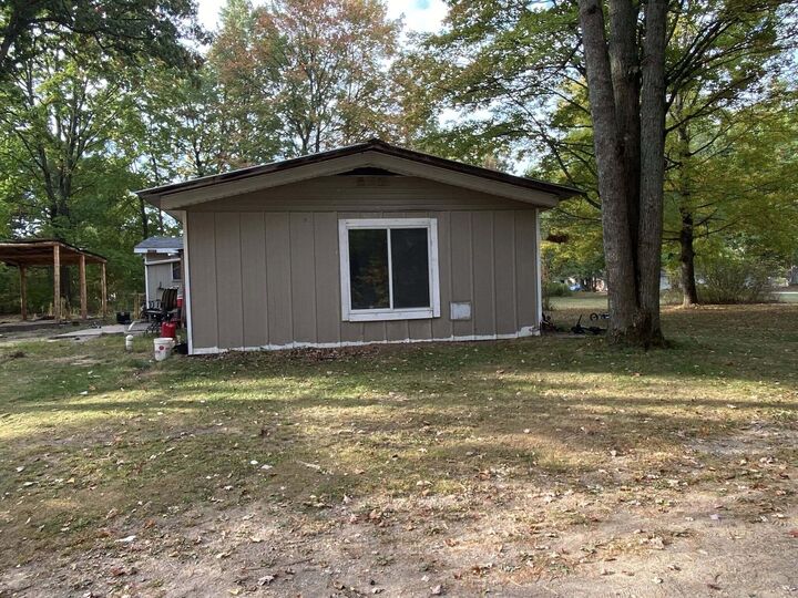 Property Photo: 872 S Ransom Road MI 49349