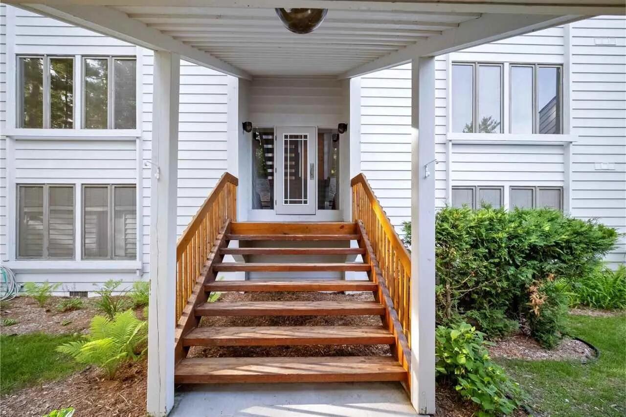 3400 Lakeside Drive S  Petoskey MI 49770 photo