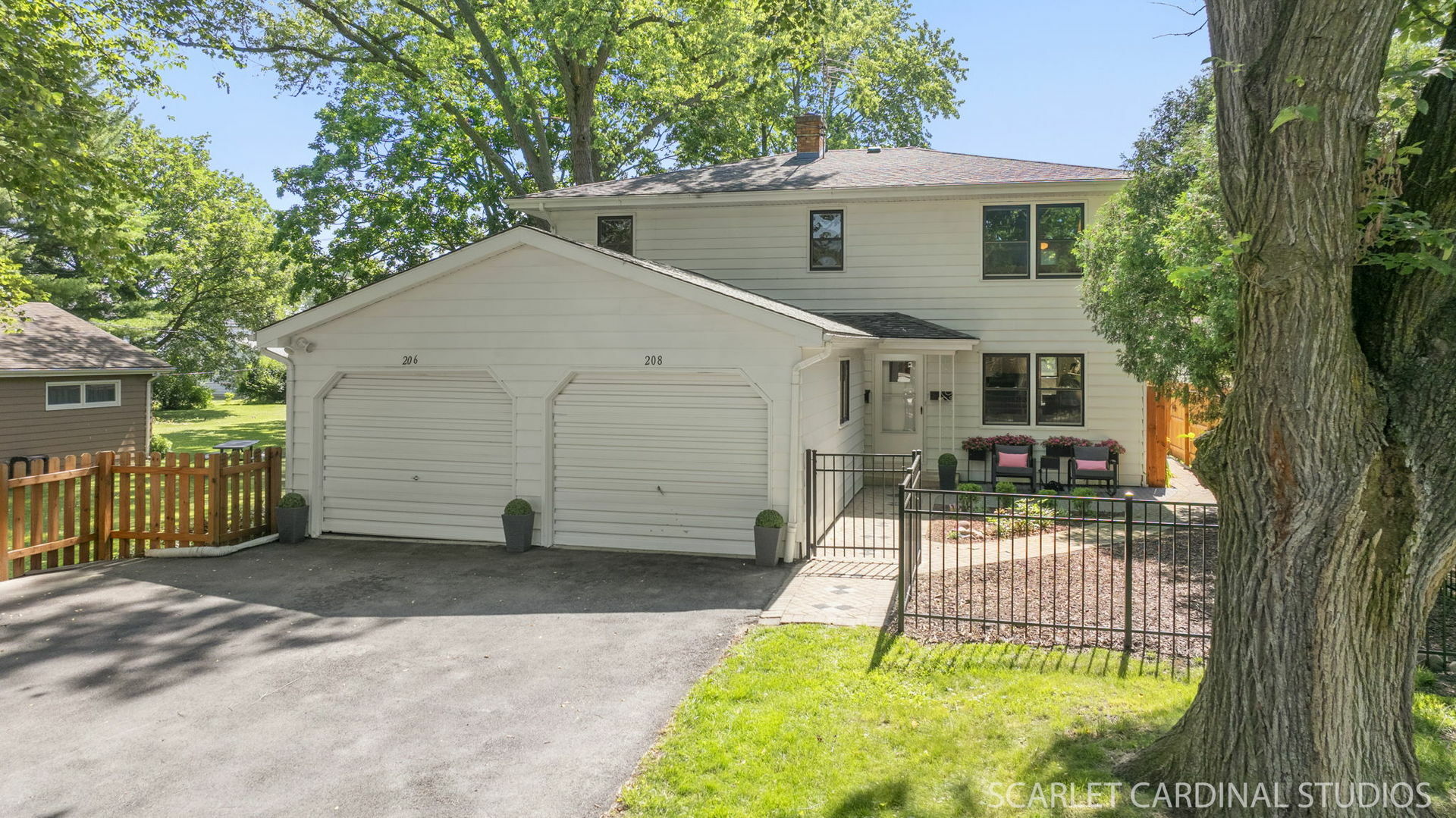 Property Photo: 206 - 208 N Fremont Street IL 60540