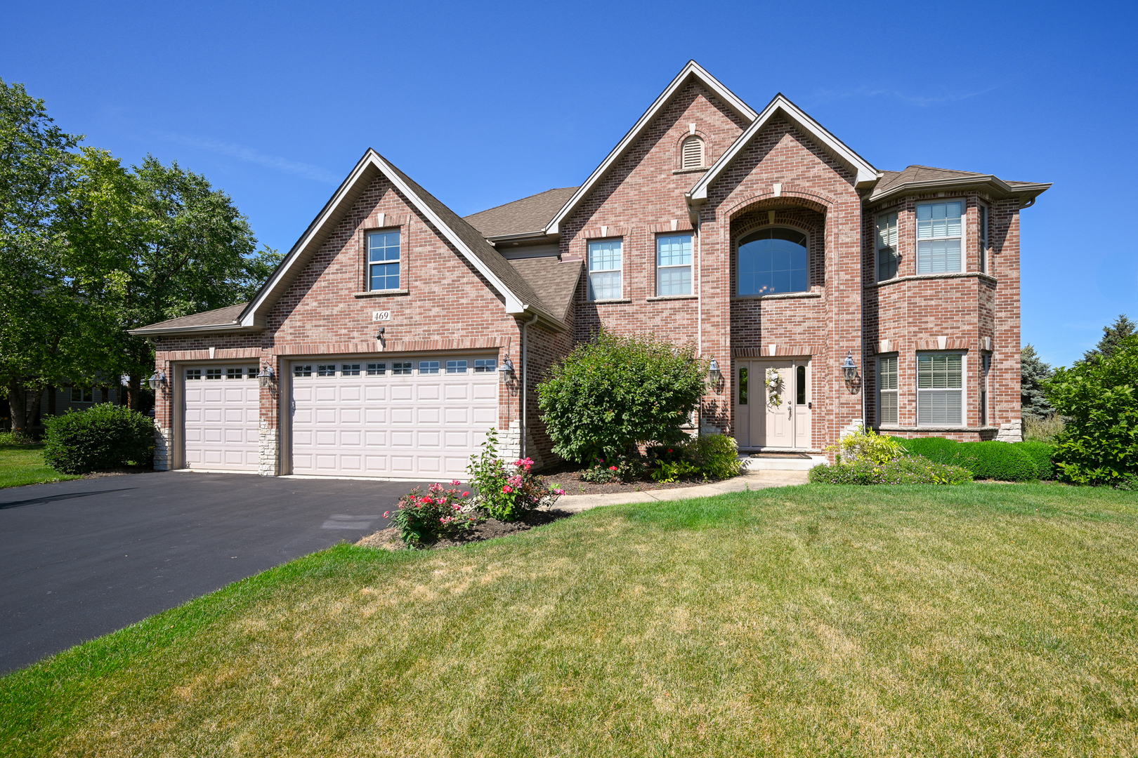 469 Bloomfield Circle W  Oswego IL 60543 photo