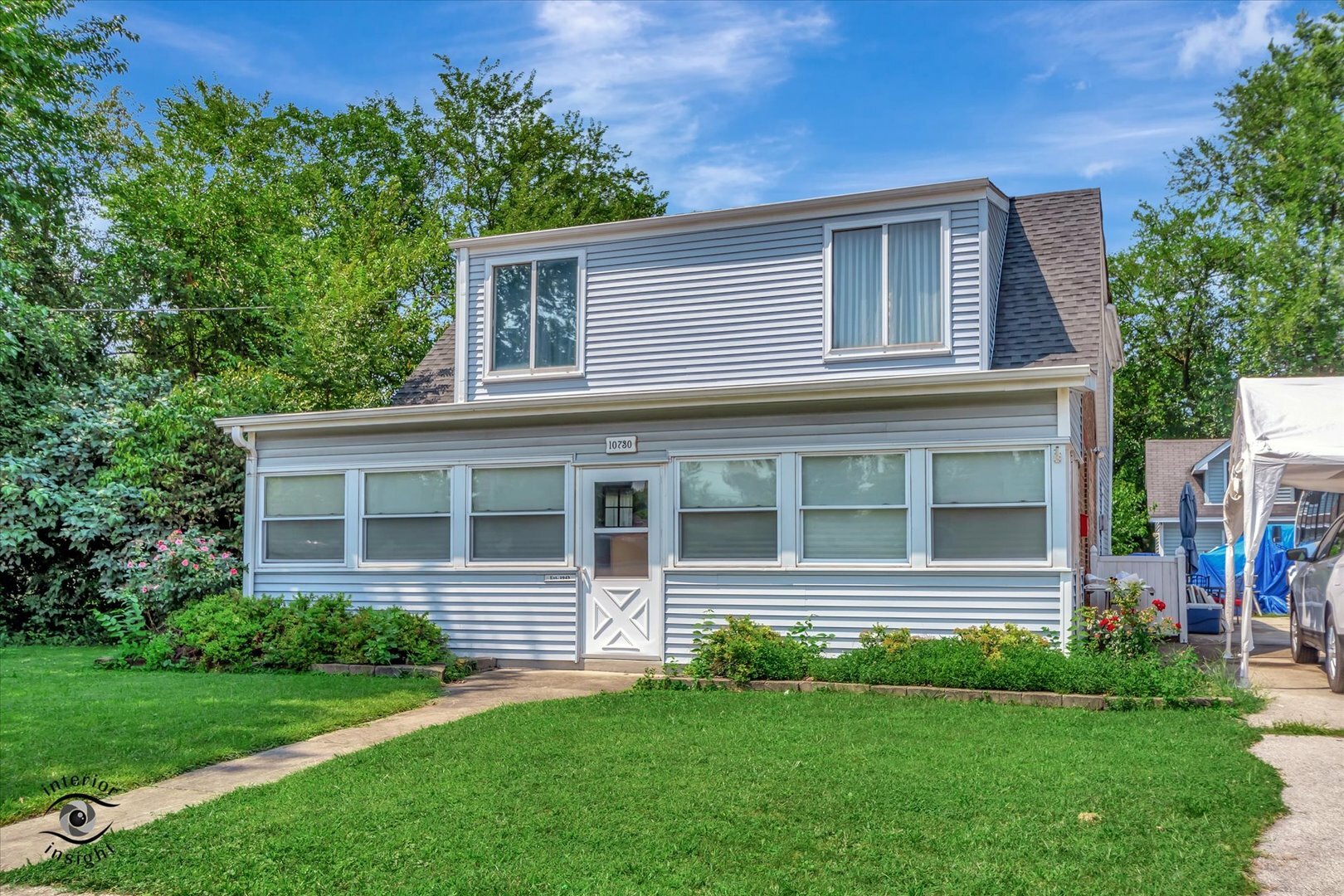 Property Photo: 10730 S Ridgeland Street IL 60482