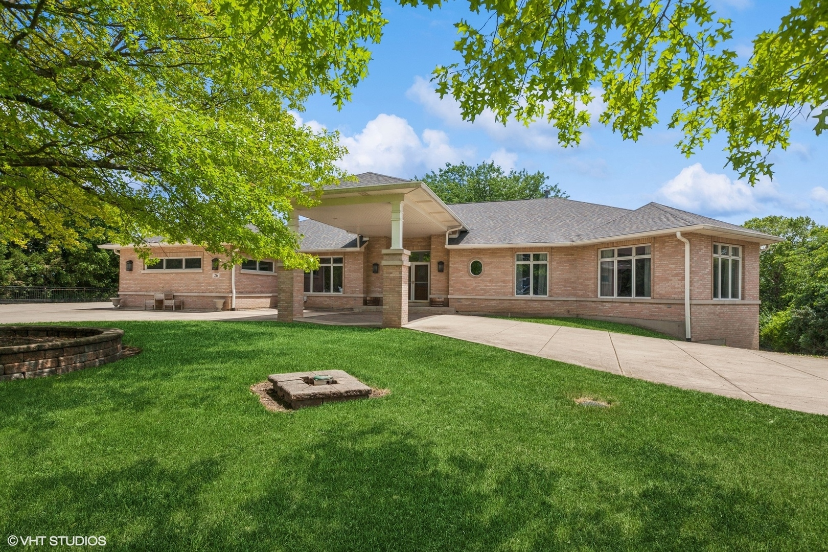 Property Photo: 26 Red Hawk Drive IL 60543