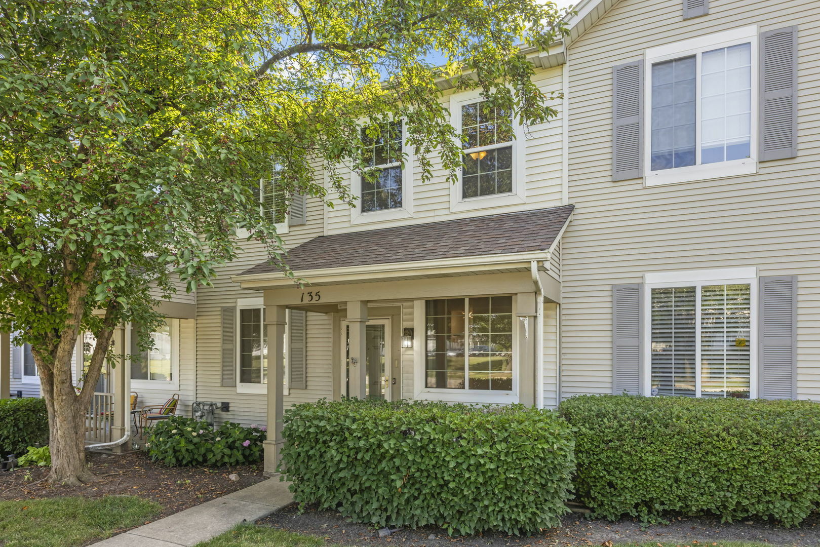 Property Photo: 135 Azalea Circle IL 60446