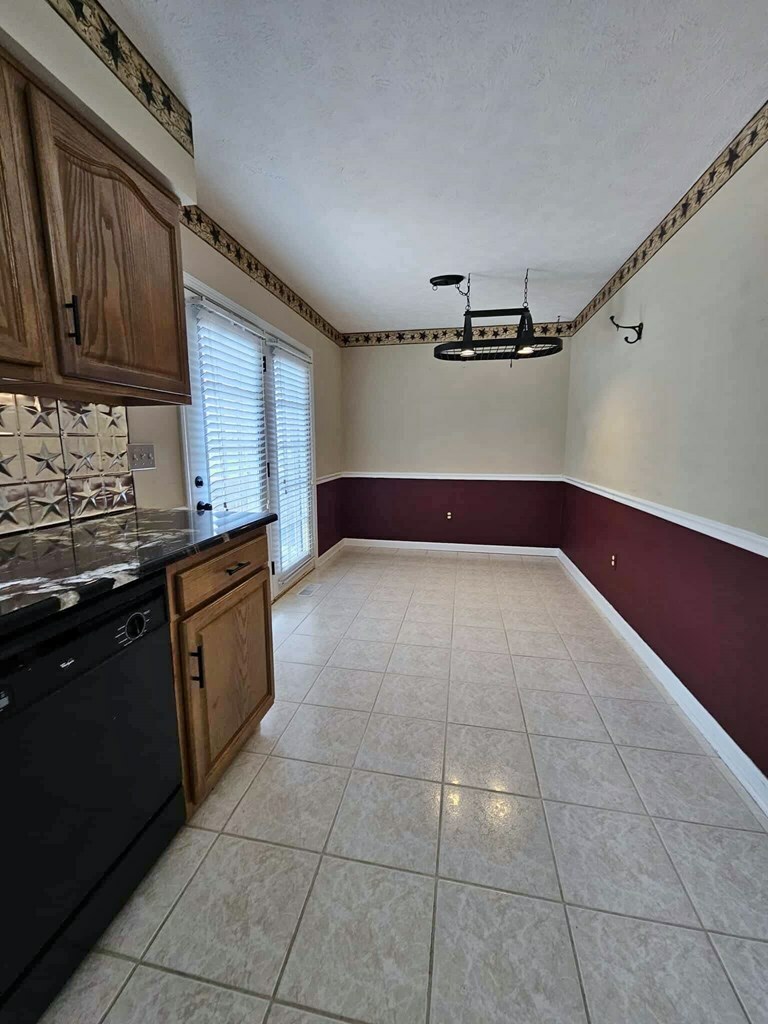 Property Photo: 124 Ridgeway Drive WV 24740