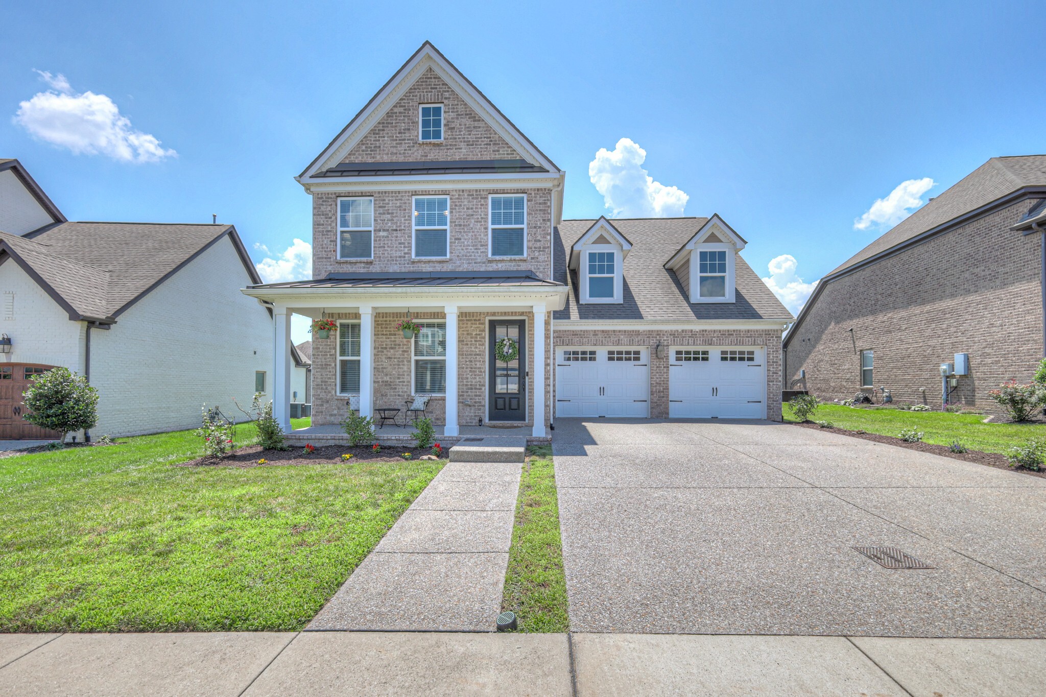 Property Photo:  590 Lingering Way  TN 37075 