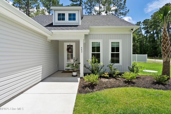 Property Photo:  442 Sandlewood Drive NW  NC 28467 