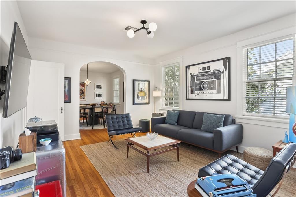 Property Photo: 934 Nashville Avenue LA 70115