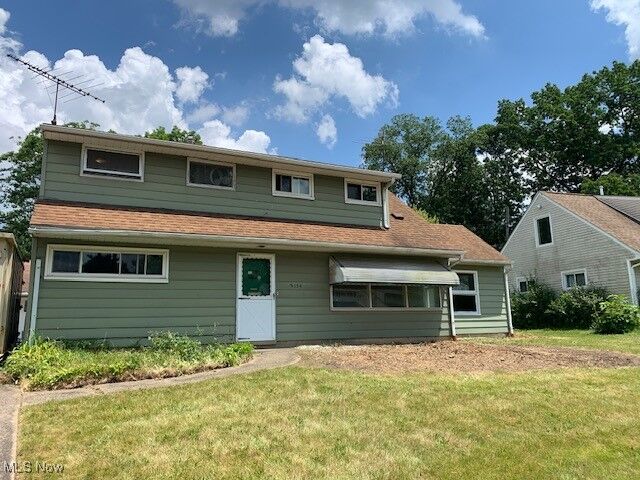 Property Photo:  3154 Prior Drive  OH 44223 