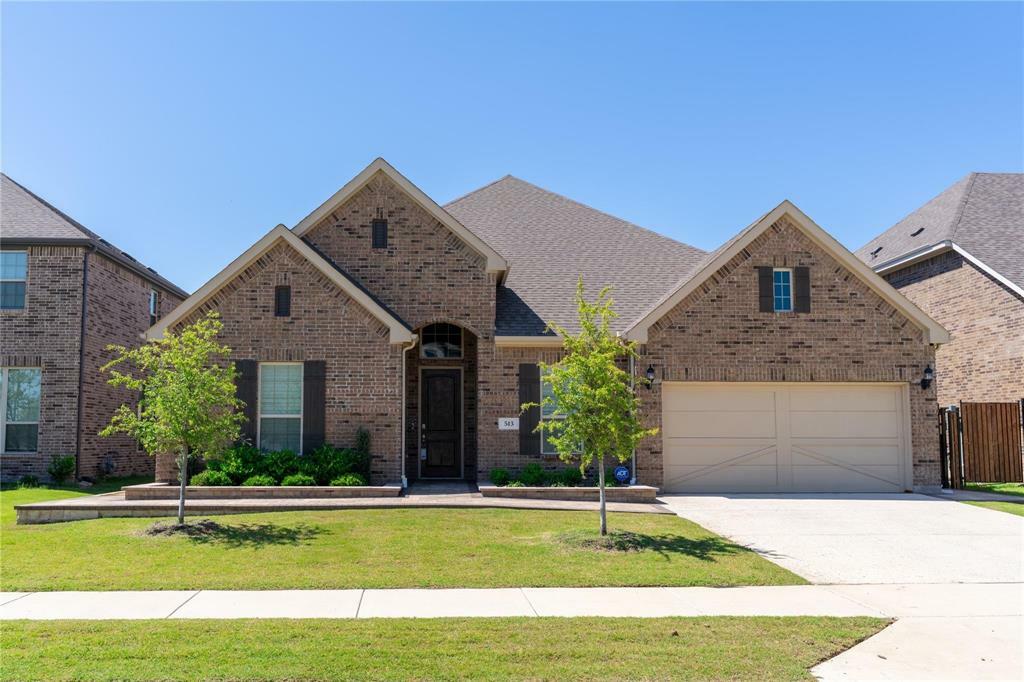 Property Photo:  513 Long Meadow Drive  TX 76052 