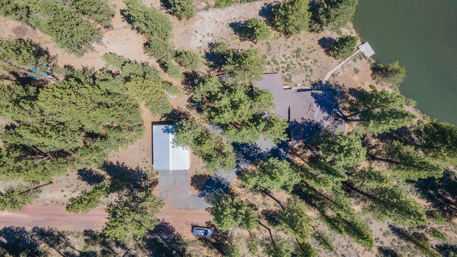 Property Photo:  54400 Lynx Drive  OR 97707 