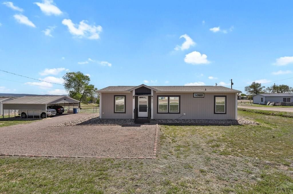 Property Photo:  762 Main St  CO 81221 