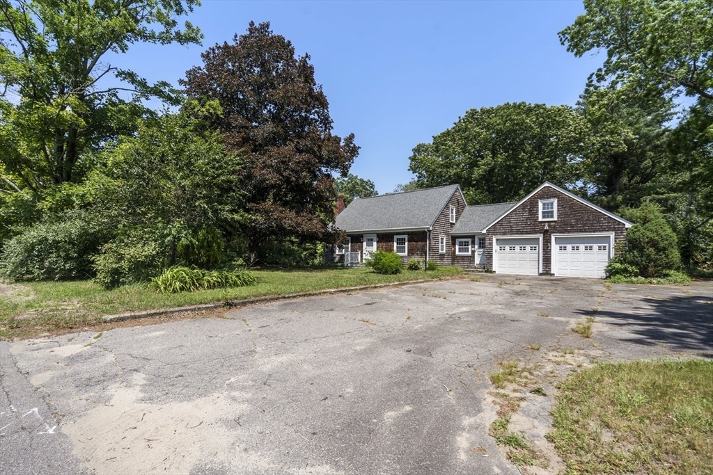 Property Photo: 554 Berkley MA 02779