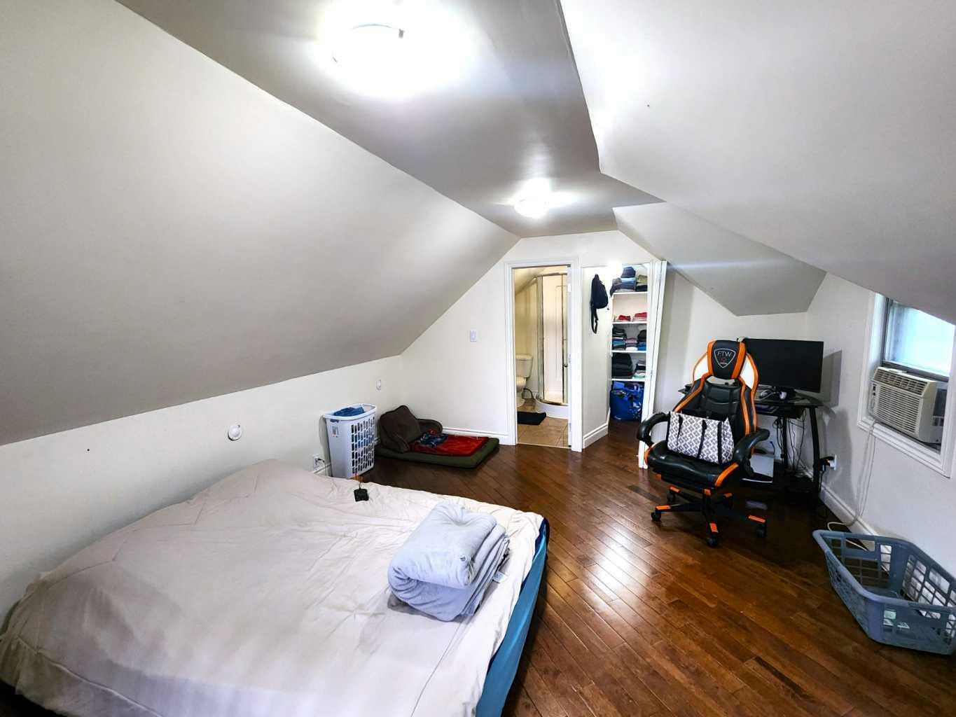 Property Photo: 5713 57 Avenue AB T4N 4S2