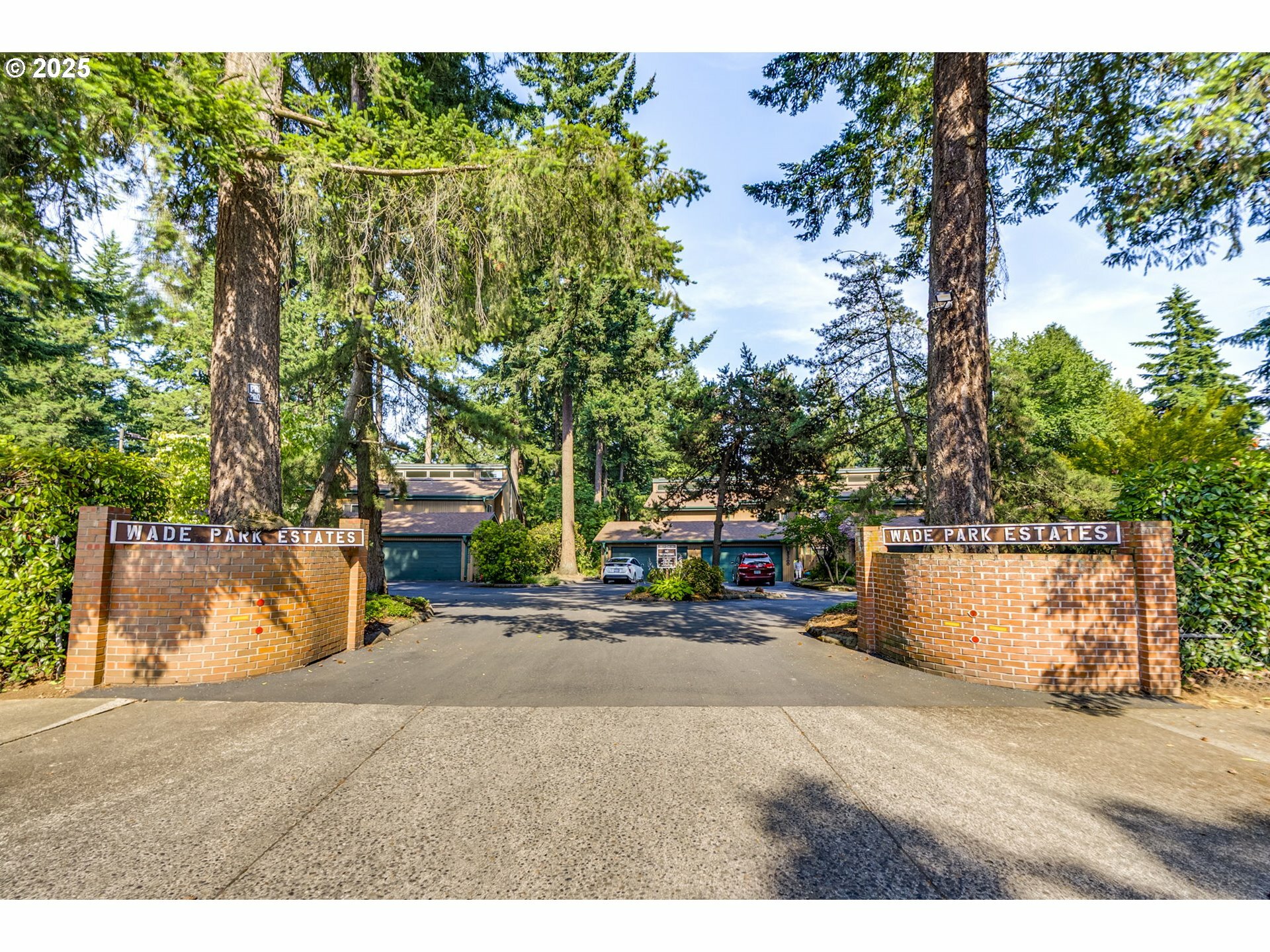 Property Photo: 3250 SE 153rd Ave OR 97236