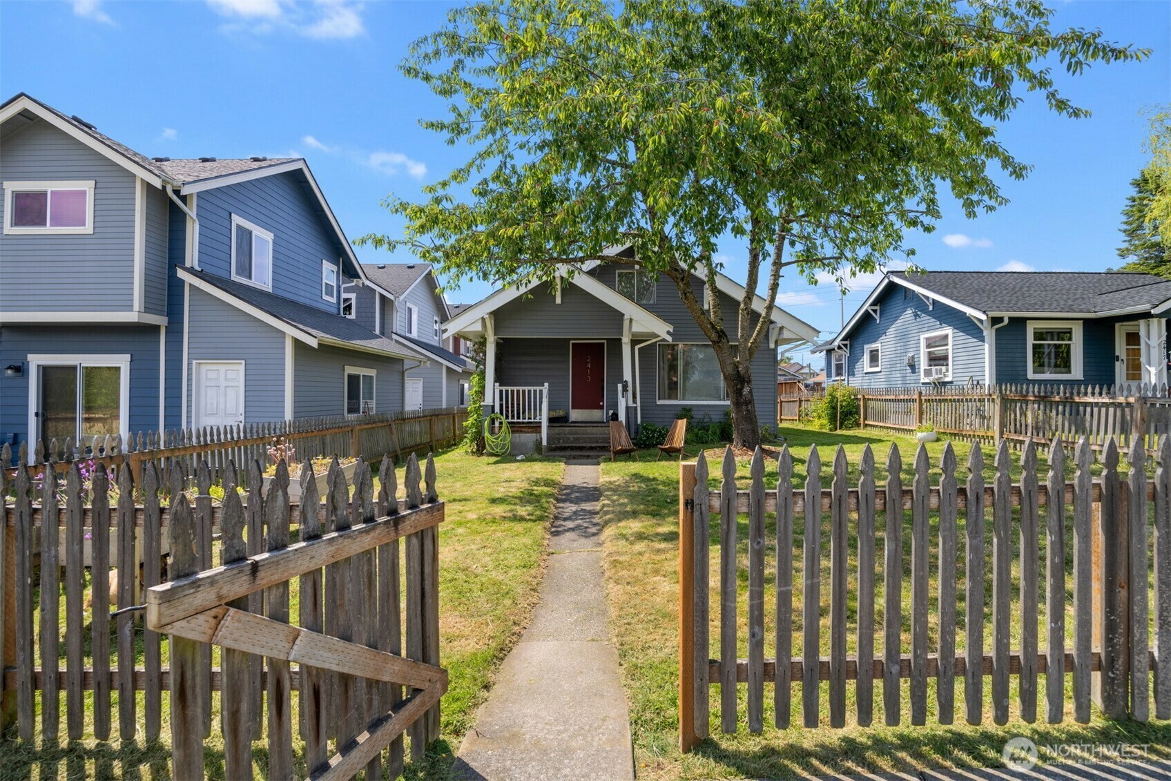 2413  Queen Street  Bellingham WA 98229 photo