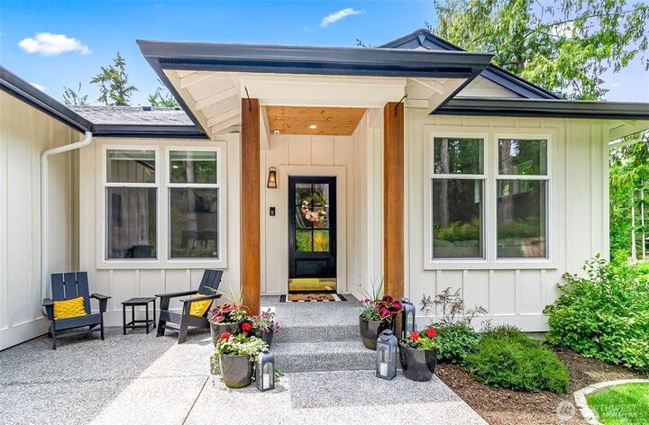 Property Photo: 4704 192nd St NW WA 98292