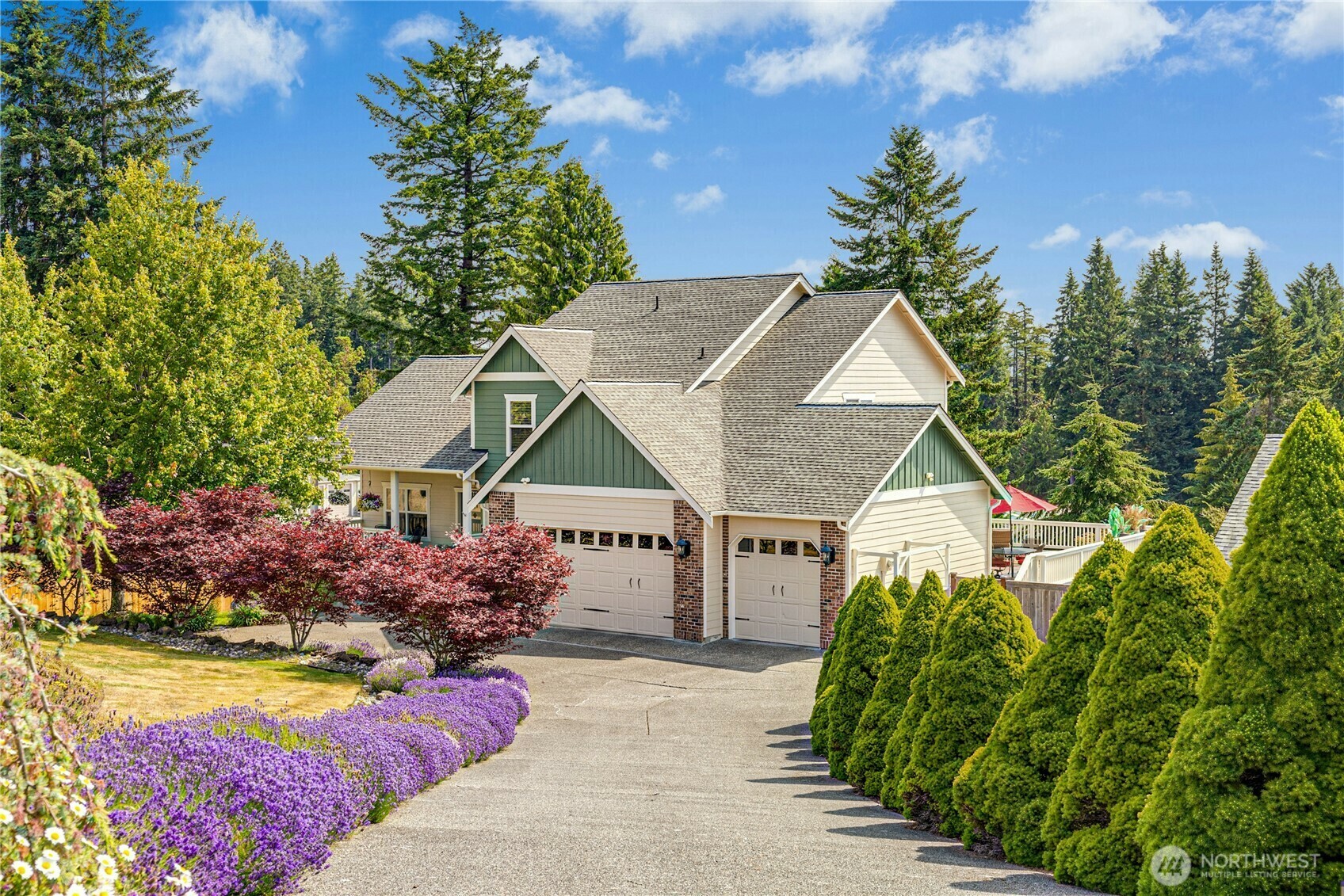 Property Photo: 11518 NE Skyward Loop WA 98346