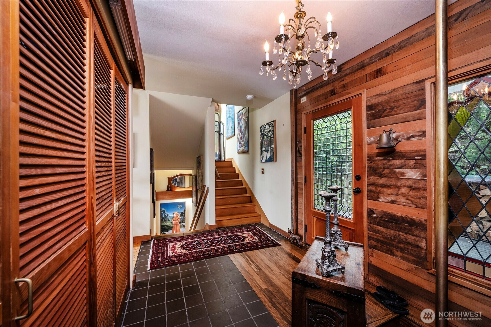 Property Photo:  4722  53 Avenue SW  WA 98116 