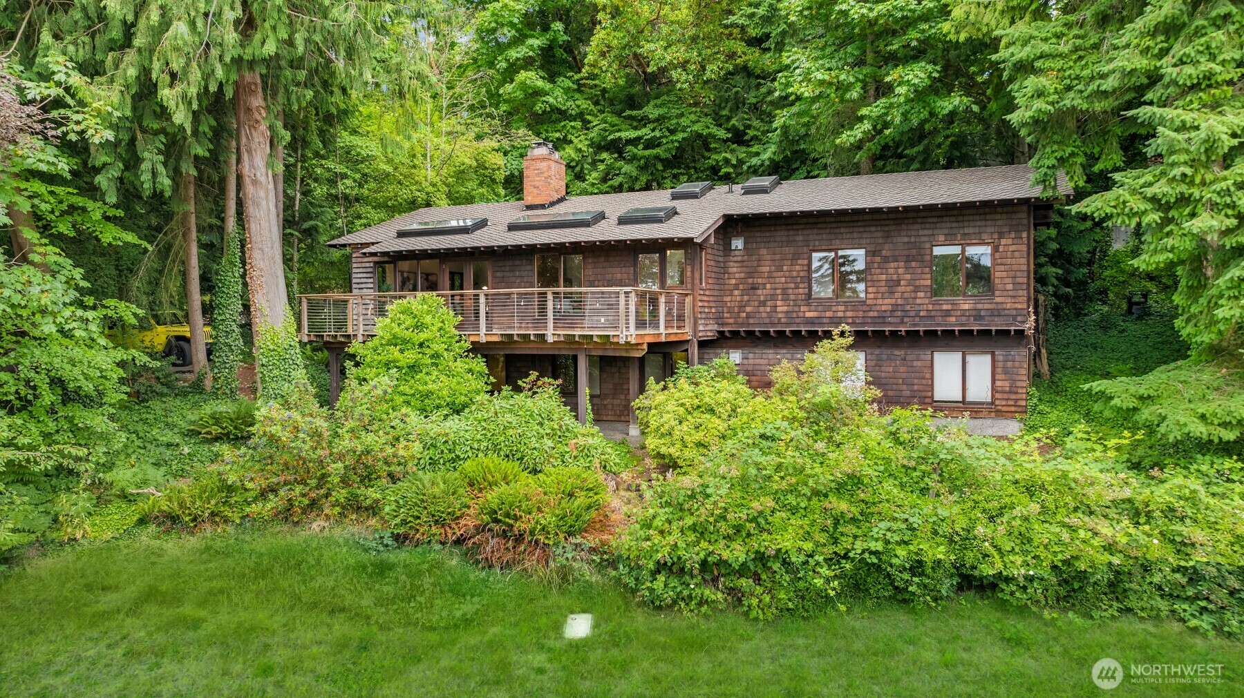 Property Photo: 11658 72nd Place NE WA 98034