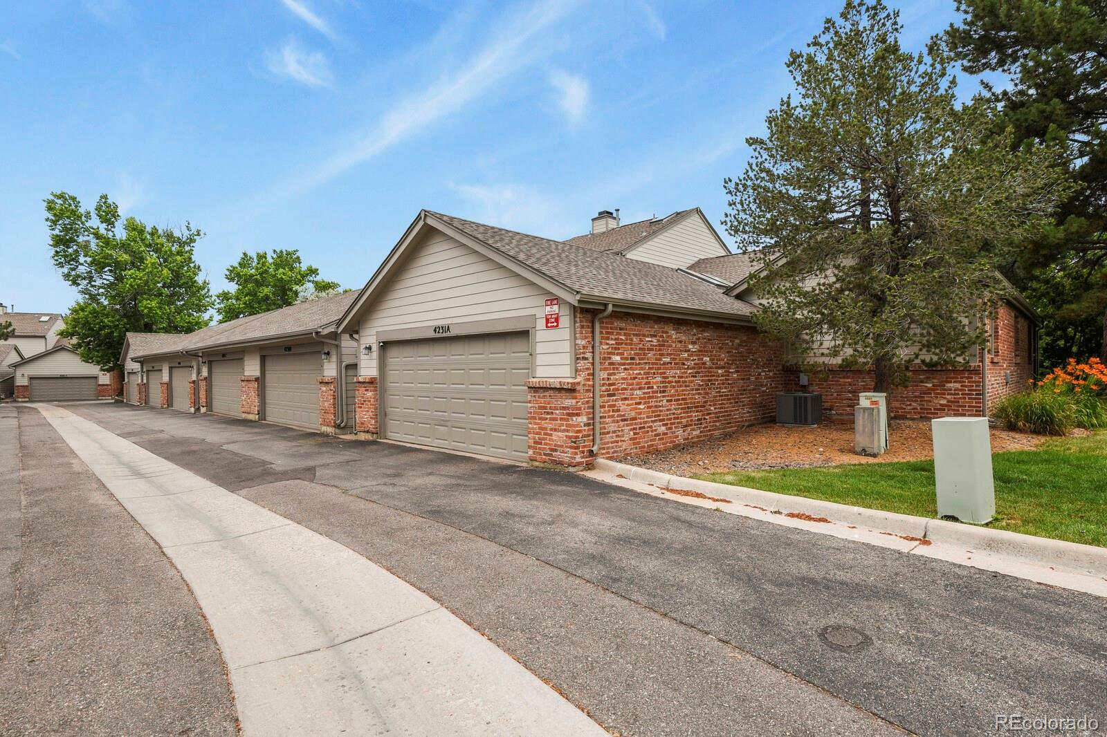 4231 S Fairplay Circle A  Aurora CO 80014 photo