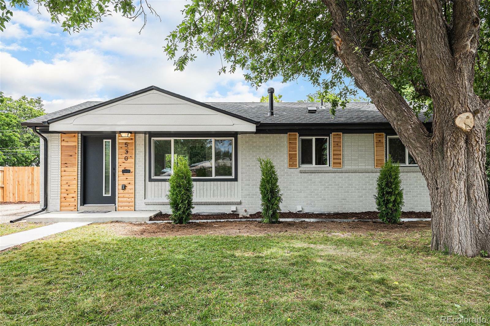 530 Everett Street  Lakewood CO 80226 photo