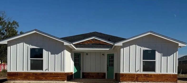 Property Photo:  1212 Roosevelt St  TX 76901 