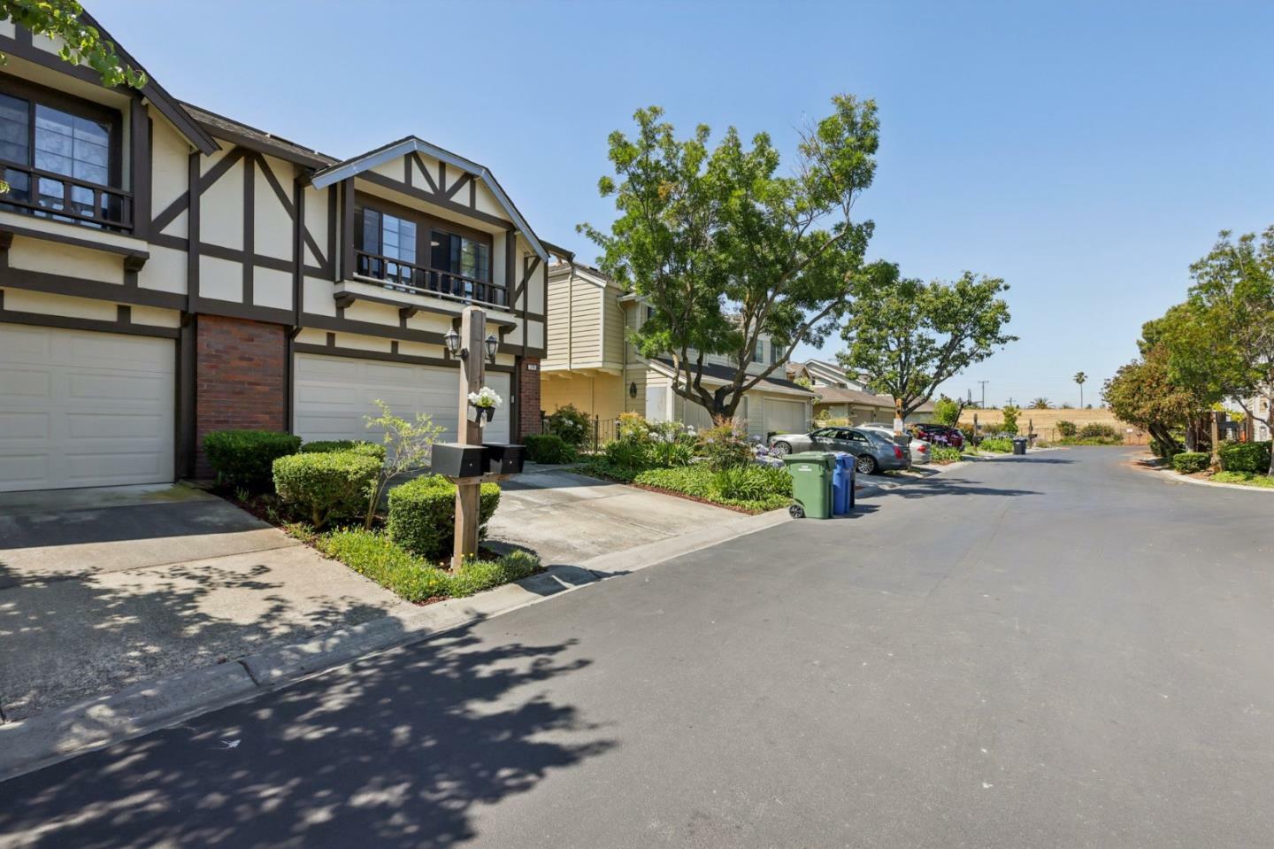 Property Photo: 270 Ontario Road CA 95035