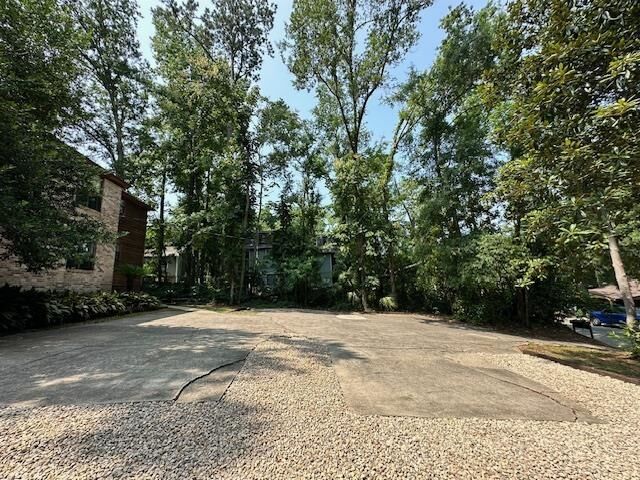 Property Photo: 1233 Cross Creek Circle - FL 32301