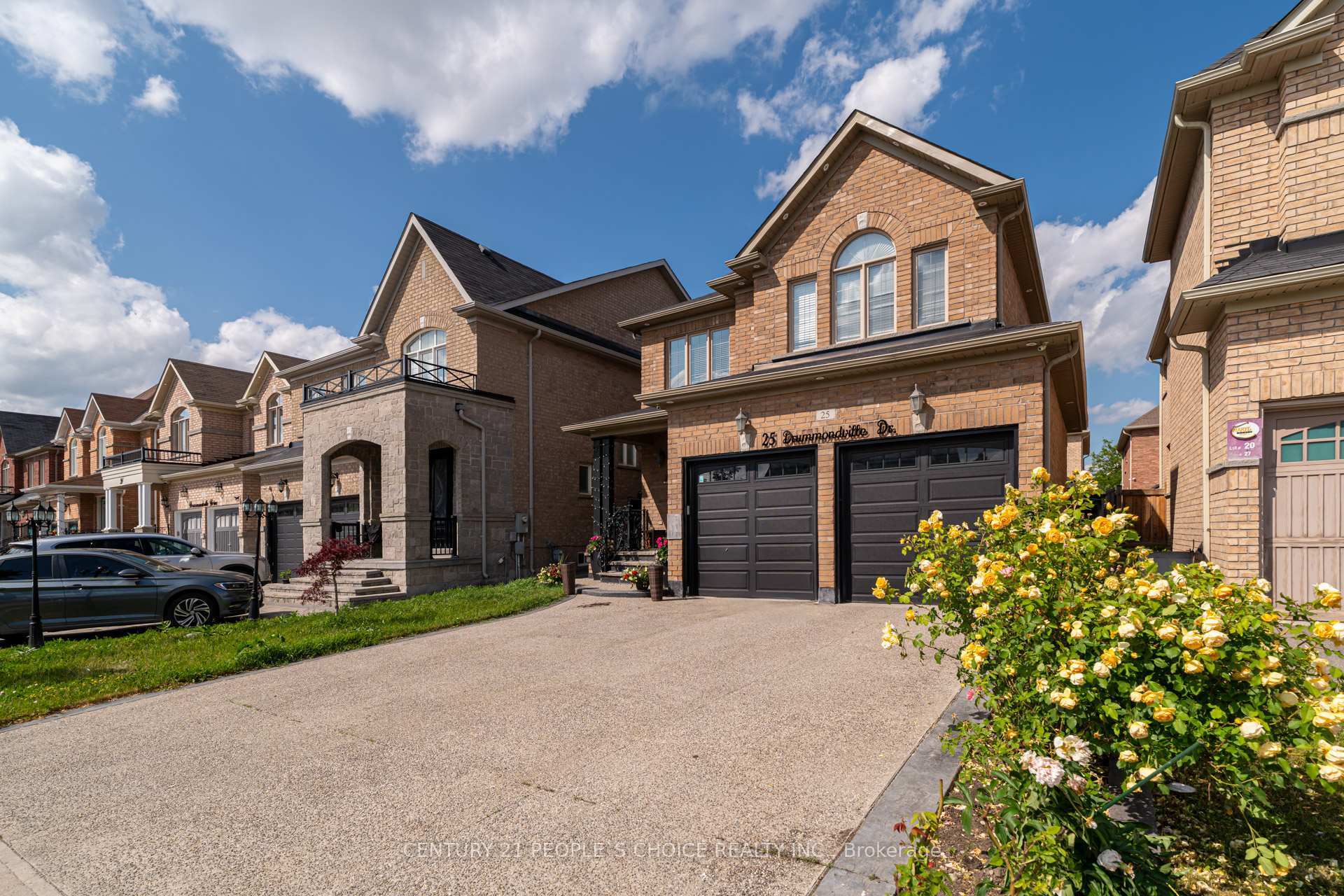 Photo de la propriété: 25 Drummondville Drive Basement ON L6P 3M7