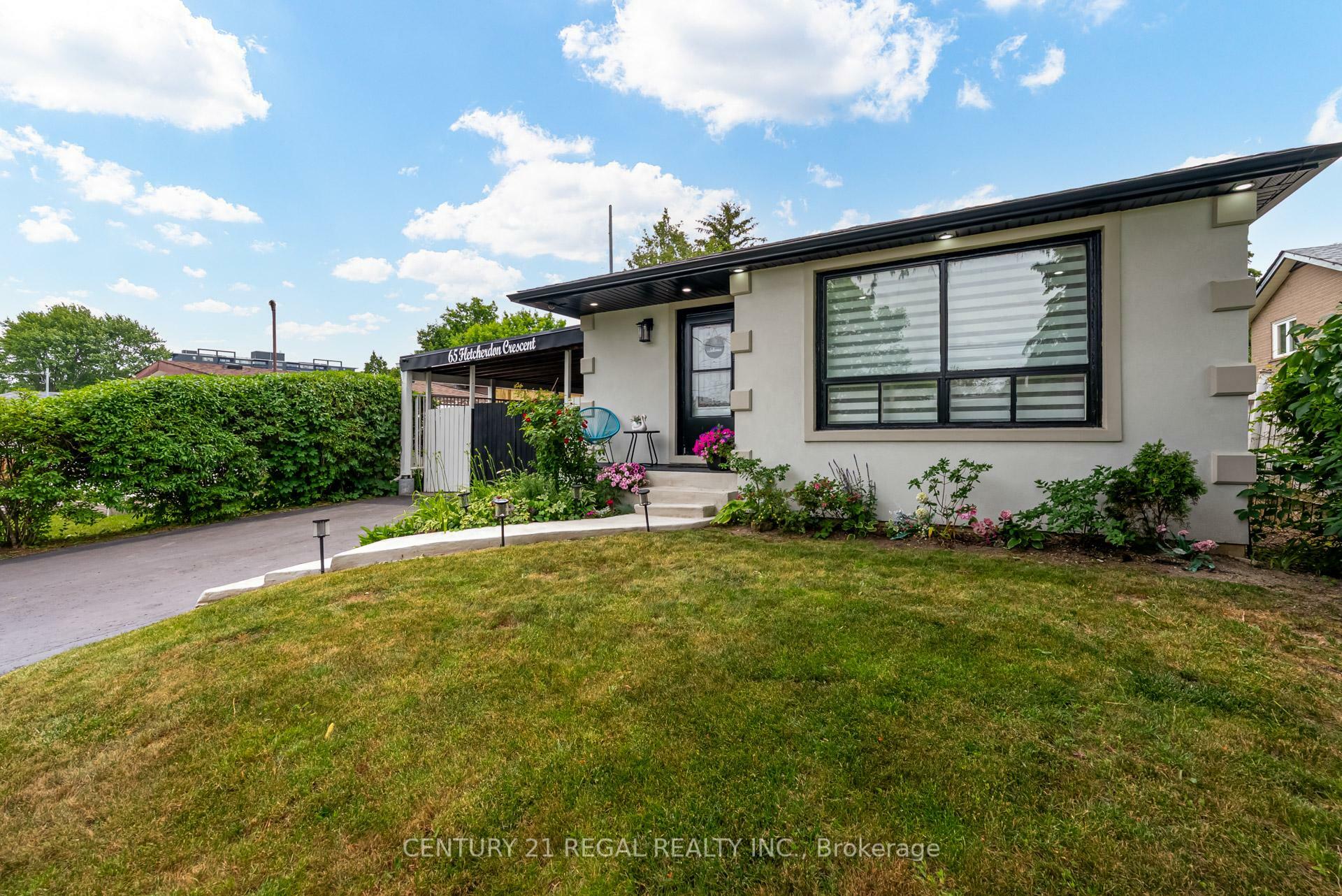 Photo de la propriété:  65 Fletcherdon Crescent  ON M3N 1S2 