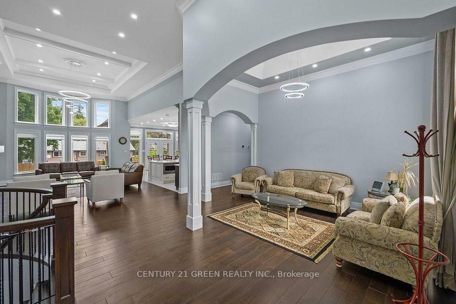 Photo de la propriété: 679 Hiawatha Boulevard ON L9G 3A6