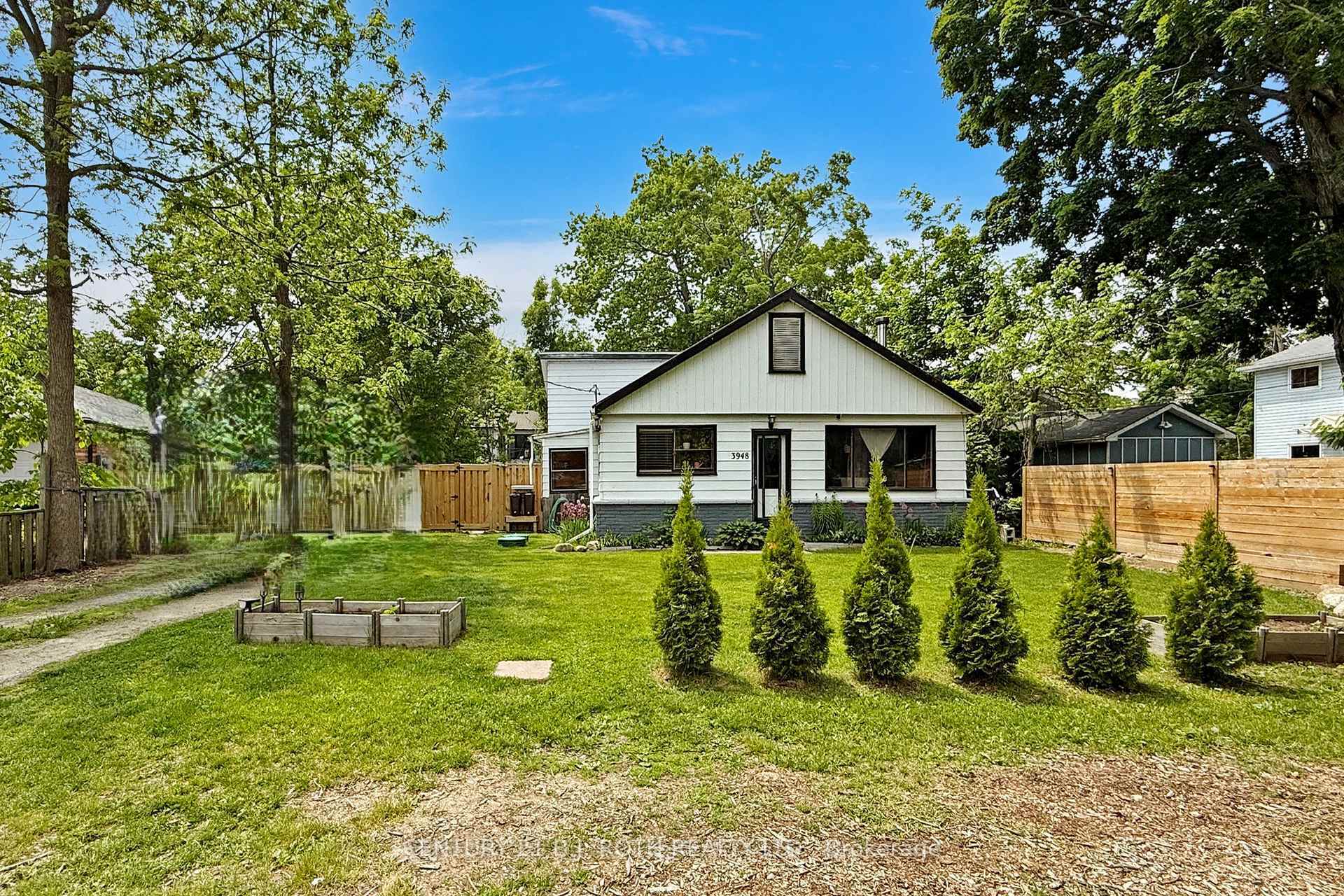 Photo de la propriété: 3948 Alderly Avenue ON L9S 2M2