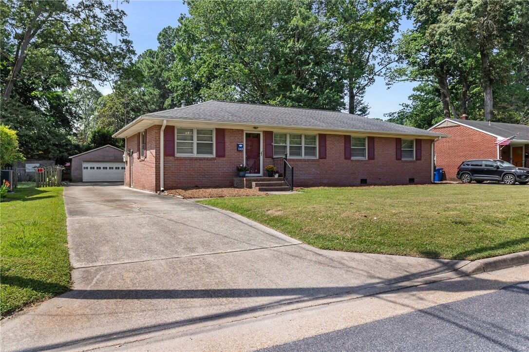 Property Photo:  543 Blount Point Road  VA 23606 