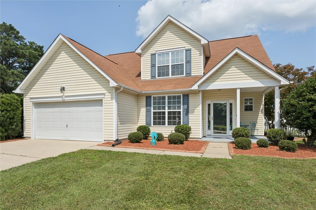 Property Photo: 482 J William Court VA 23601
