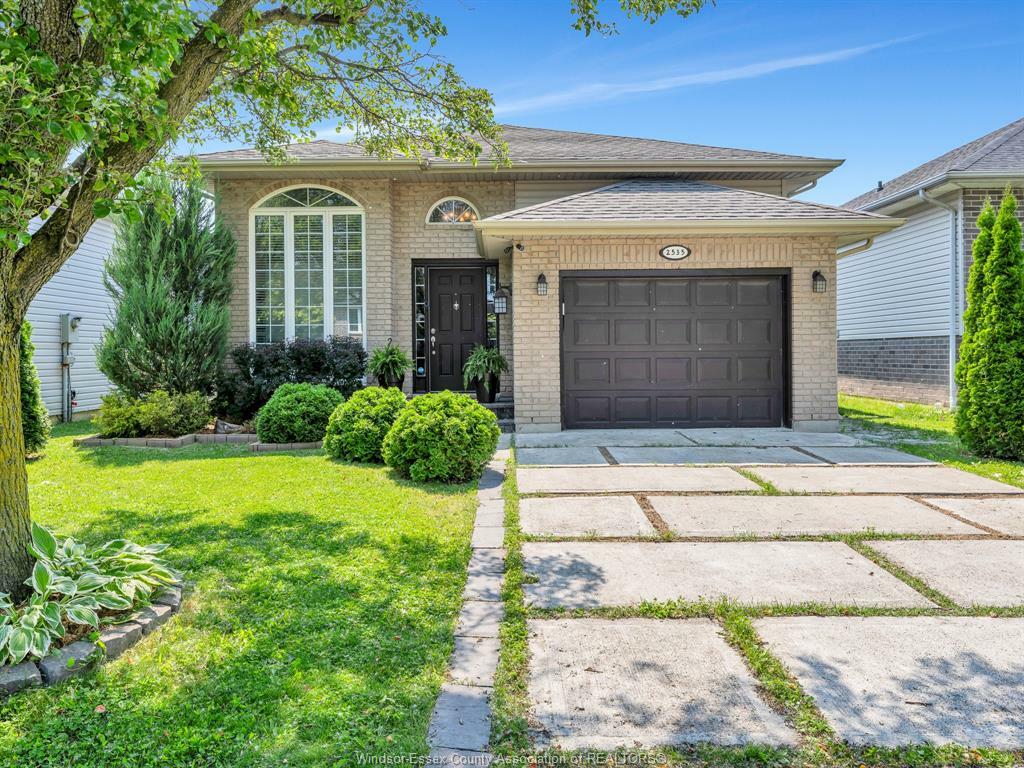 Property Photo: 2535 Luxury Avenue ON N8P 1S8