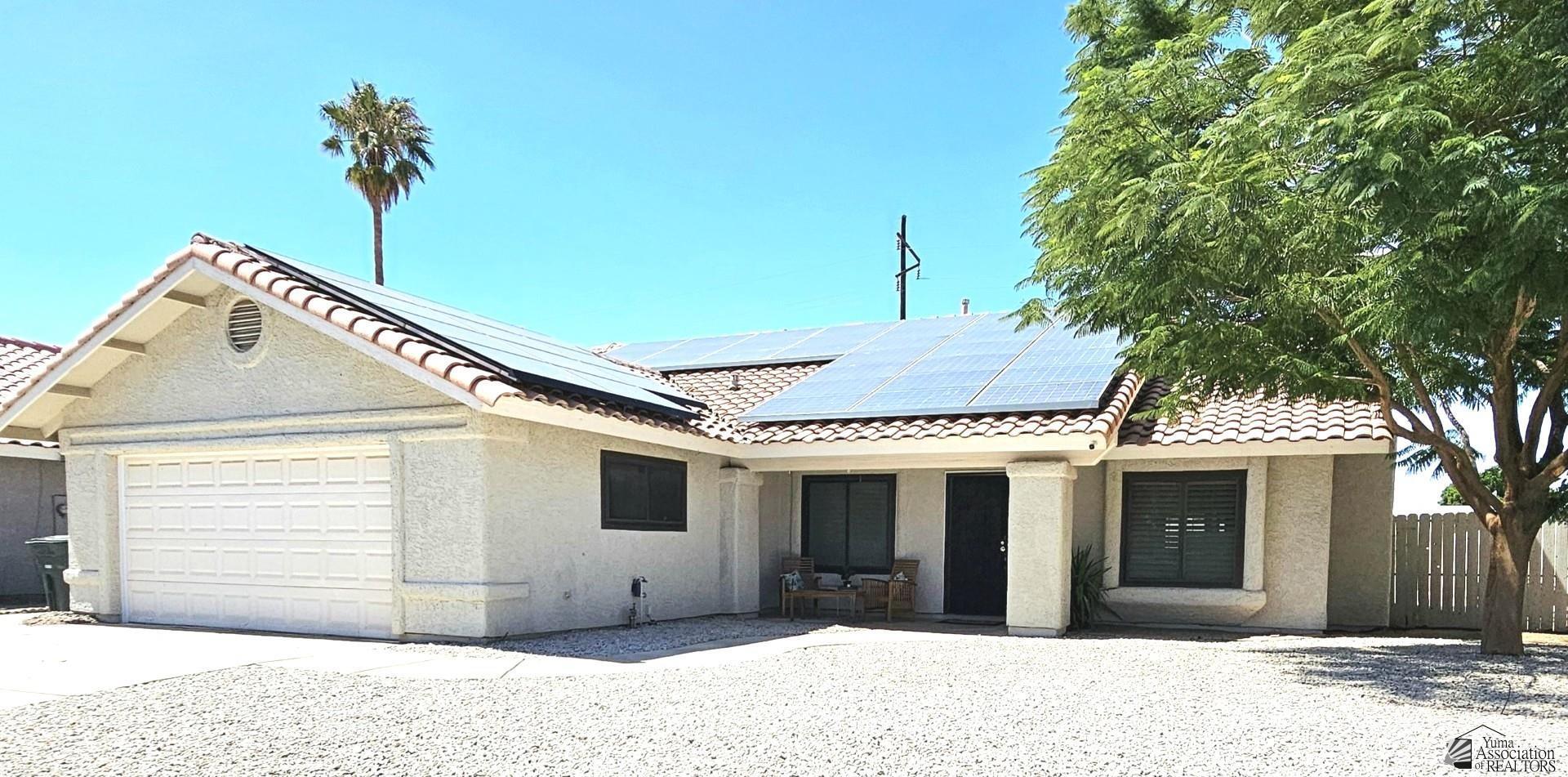 Property Photo: 2088 W 12 Ln AZ 85364