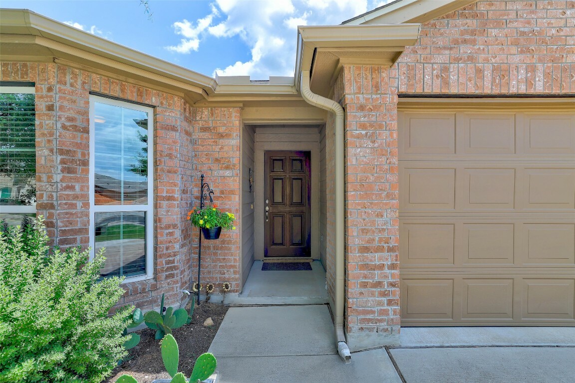 Property Photo:  1509 Ascot Street  TX 78628 