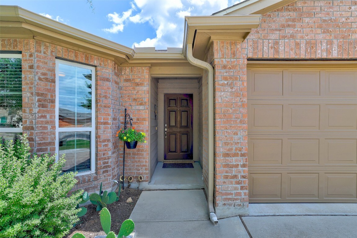 Property Photo:  1509 Ascot Street  TX 78626 
