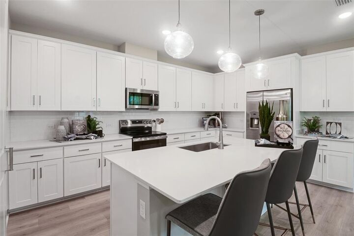 Property Photo: 96043 Carrera Way FL 32034
