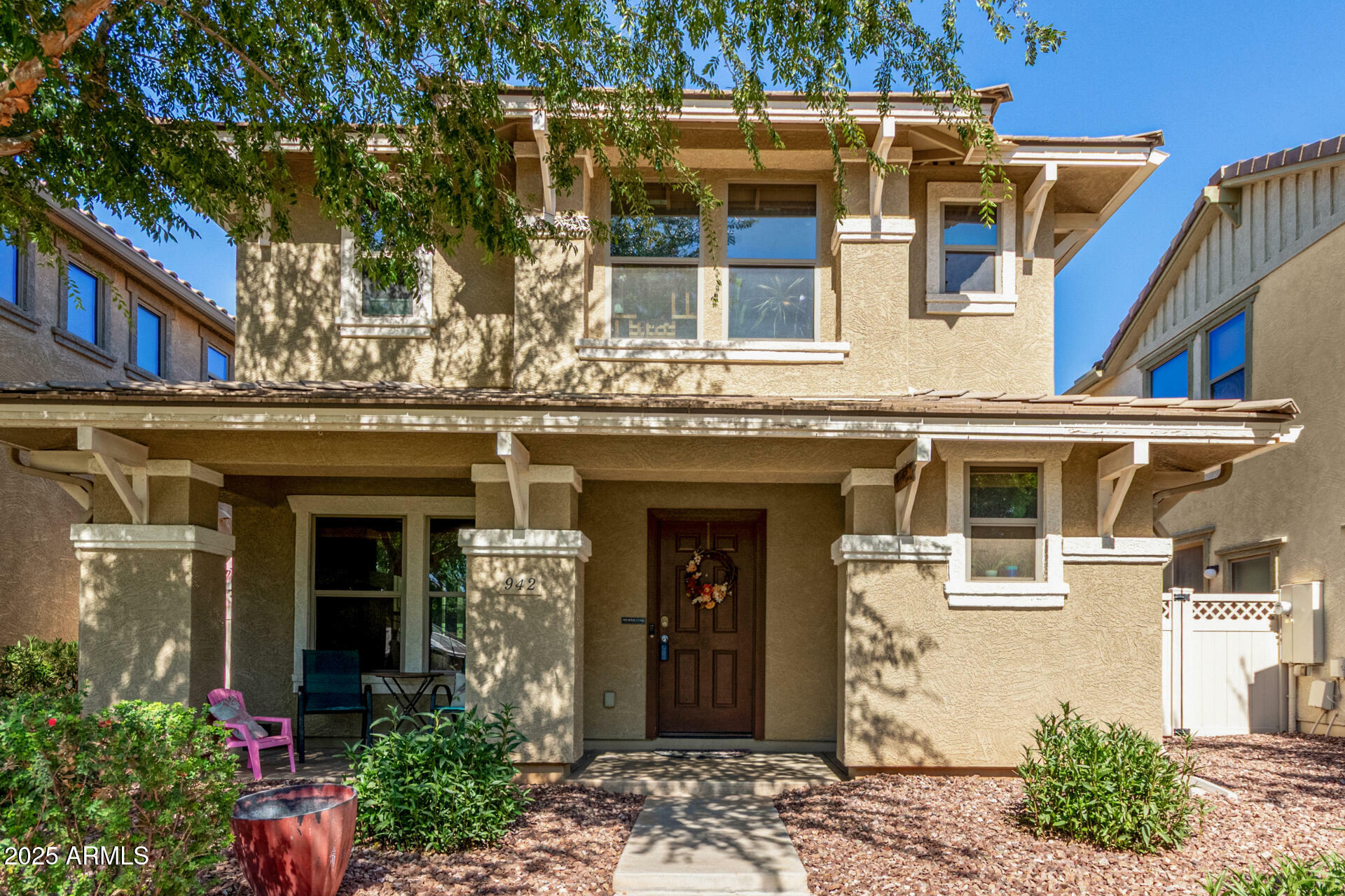 Property Photo:  942 S Deerfield Lane  AZ 85296 