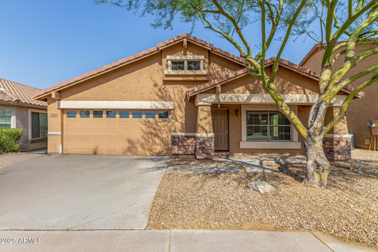 Property Photo:  7401 S 30th Avenue  AZ 85041 
