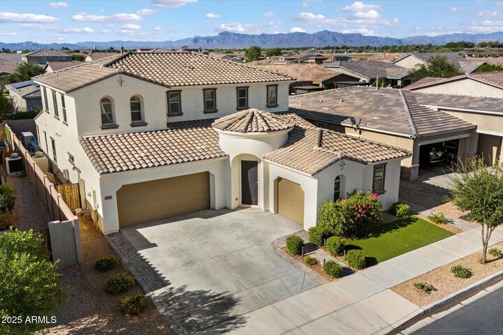 Property Photo:  23088 E Camina Buena Vista  AZ 85142 
