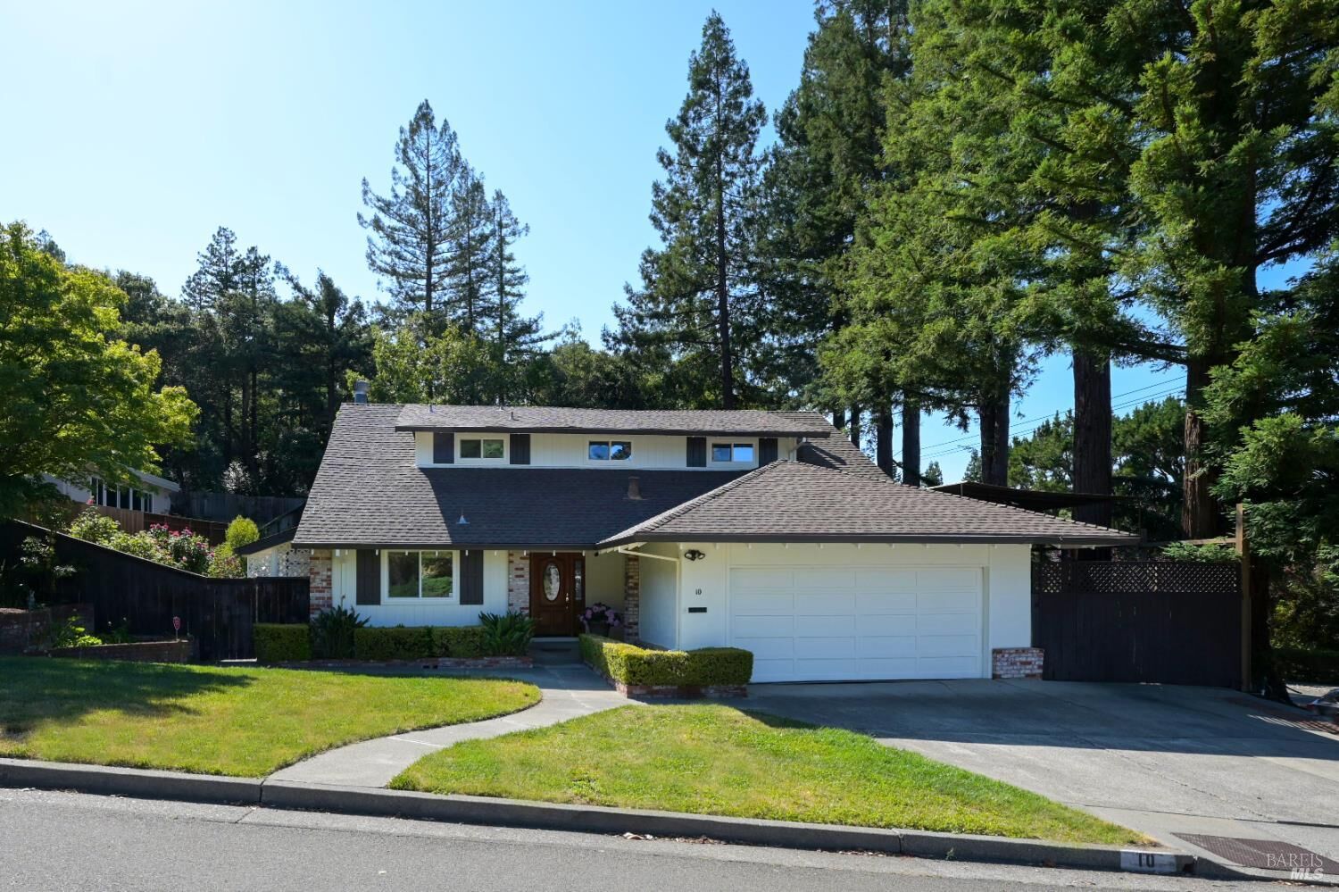 Property Photo:  10 Pebble Beach Drive  CA 94949 