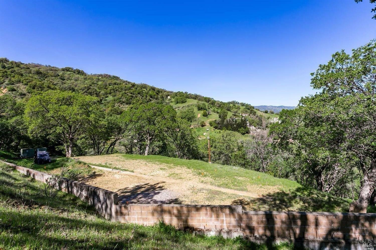 Property Photo: 6953 La Vera Court CA 95688