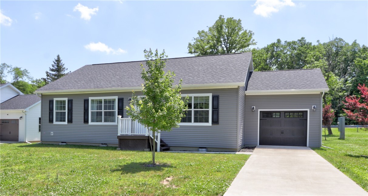 Property Photo:  240 Plum Point Road  NY 14842 